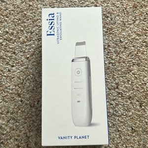 New in box Essia Ultrasonic Lifting & Exfoliating wand